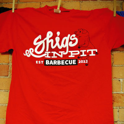 Shigs In Pit script shirt front